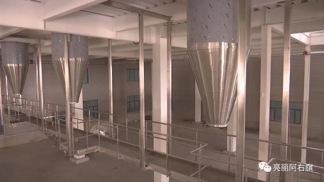 1695624222680954.jpg 640 (6).jpg